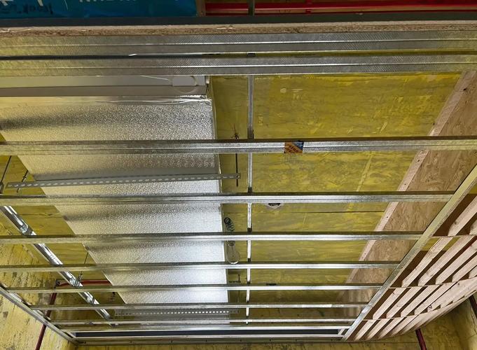 木工龙骨施工全攻略 打造稳固吊顶